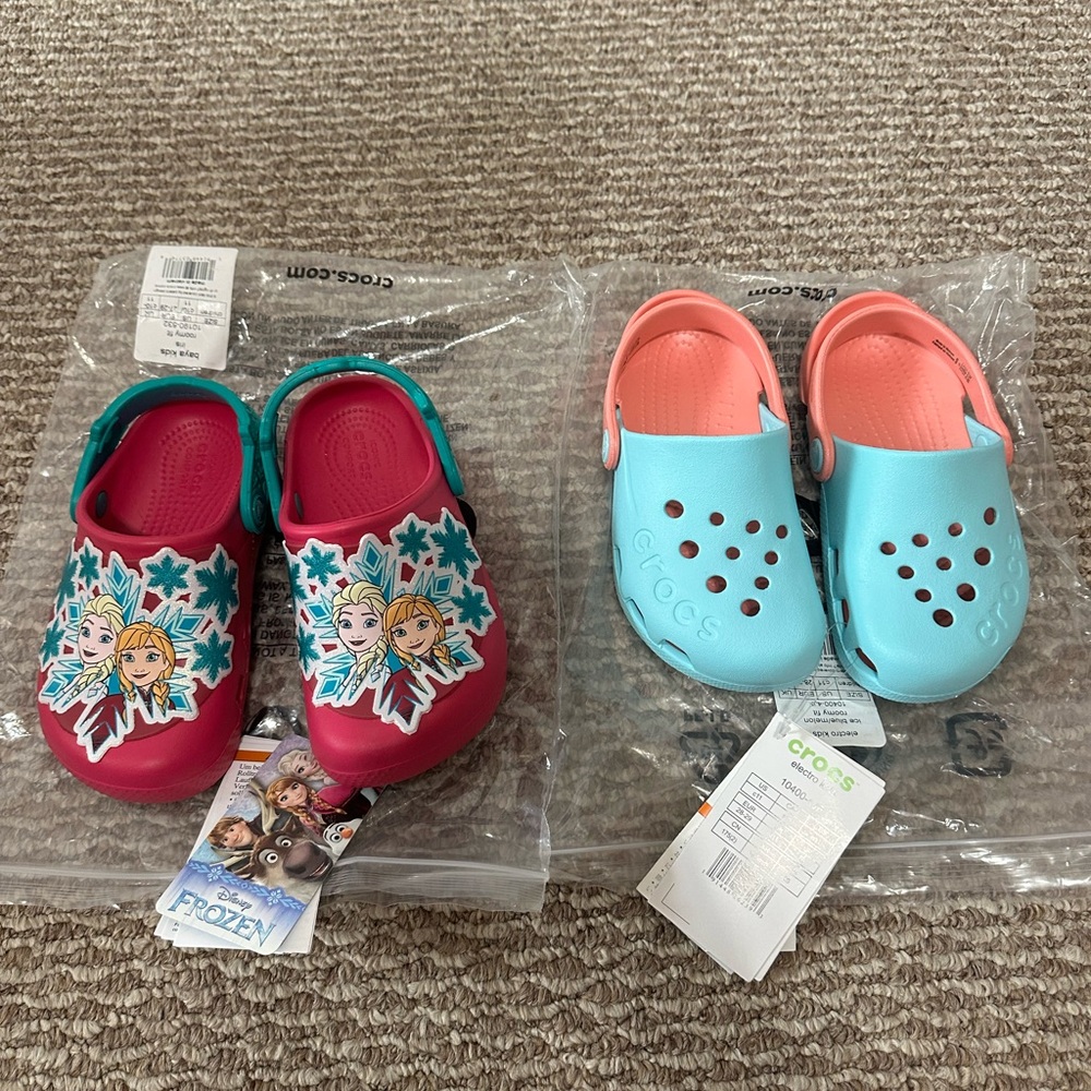 NWT girls crocs